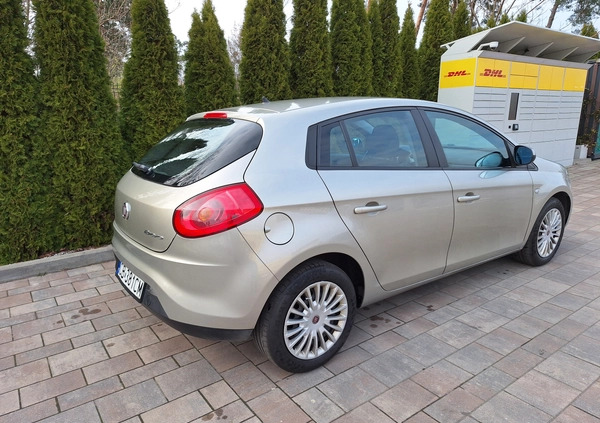 Fiat Bravo cena 18500 przebieg: 164000, rok produkcji 2009 z Bydgoszcz małe 352